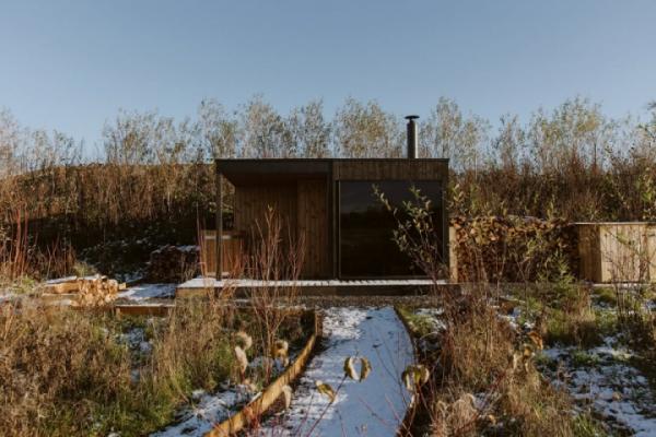 ❄️Has anyone experienced snow lately?❄️
After enduring a chilly period, that initial taste of warmth is truly delightful! 🔥🧖♀️
If you’ve been tucked away during the winter months and are now ready to reconnect with nature, enjoying a sauna is an excellent way to jumpstart your wellness journey. It warms the body, refreshes the mind and gently helps you transition back into your routine.
Let’s celebrate the crisp air, authentic warmth, and the joy of feeling revitalised with Kirami UK!✨
#KiramiUK #WinterWellness #ColdOutsideWarmInside #SaunaLife #JanuaryReset #WellnessJourney #NordicLiving ❄️Has anyone experienced snow lately?❄️
After enduring a chilly period, that initial taste of warmth is truly delightful! 🔥🧖♀️
If you’ve been tucked away during the winter months and are now ready to reconnect with nature, enjoying a sauna is an excellent way to jumpstart your wellness journey. It warms the body, refreshes the mind and gently helps you transition back into your routine.
Let’s celebrate the crisp air, authentic warmth, and the joy of feeling revitalised with Kirami UK!✨
#KiramiUK #WinterWellness #ColdOutsideWarmInside #SaunaLife #JanuaryReset #WellnessJourney #NordicLiving