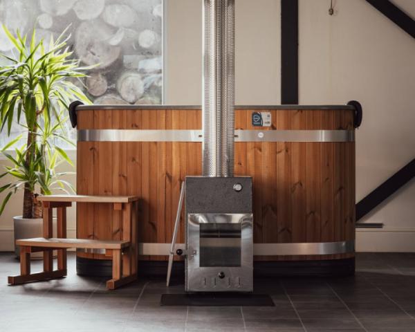 Yorkshire sunshine and the Kirami Thermowood TINY tub looking absolutely glorious ☀️🛁⁠
⁠
Small in size, big on relaxation. Use it as a hot tub or add an air source heat pump and turn it into the perfect cold plunge ❄️🔥⁠
⁠
Come and see it for yourself at Kirami UK HQ, Forcett Grange, Richmond, North Yorkshire, DL11 7SQ. We’d love to show you around!⁠
⁠
#KiramiUK #TinyTub #HotTubLife #ColdPlunge #OutdoorWellness