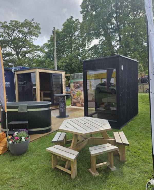 🐎Join us at the Bramham International Horse Trials🐎⁠
⁠
If you're planning to visit Bramham this week, make sure to stop by and greet the Kirami UK team.🔥🧖‍♀️⁠
⁠
📍We’ll be located at the entrance of the Shopping Village, right across from the main house.⁠
⁠
You’ll have the chance to check out our selection of hot and cold tubs, saunas and outdoor wellness items, plus we’ll have a variety of delicious food available throughout the event!🍕🔥⁠
⁠
The Gozney pizza oven will be crafting some scrumptious treats, while Sean will be showcasing his skills on the Big Green Egg, preparing some mouth watering dishes.🍕🥩⁠
⁠
Whether you're searching for garden inspiration, contemplating a wellness space or just want to stop by for a chat and enjoy some food, we would be thrilled to meet you.⁠
⁠
Wishing all competitors the best of luck; here's to an amazing week filled with sports, sunshine and wonderful company☀️🐴 ⁠
⁠
#BramhamInternationalHorseTrials #Bramham2026 #KiramiUK #OutdoorWellness #SaunaLife #HotTubLife #BigGreenEgg #Gozney #HorseTrials #EventingLife #CountryLife #ShoppingVillage #OutdoorLiving #LuxuryWellness #EquestrianLifestyle 🐎🔥