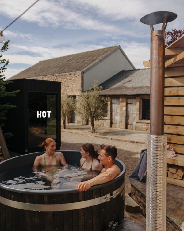 🔥 Hot or ❄️ cold?⁠
🪵 Wood-fired or ⚡electric?⁠
⁠
However you like to enjoy the outdoors, Kirami has you covered.⁠
⁠
From the traditional ritual of heating a wood-fired hot tub or sauna, to the ease and convenience of electric or the invigorating feeling of a cold plunge we can help you create an outdoor wellness space that works for you.⁠
⁠
Not sure which option is right for your home, lifestyle or space? That’s what we’re here for.⁠
⁠
📞 Give one of our friendly Kirami UK team a call today on 01748 898303 and we’ll talk you through the options.⁠
⁠
#KiramiUK #Kirami #OutdoorLiving #OutdoorWellness #HotTub #OutdoorSauna #ColdPlunge #WoodFiredHotTub #GardenWellness #FinnishDesign